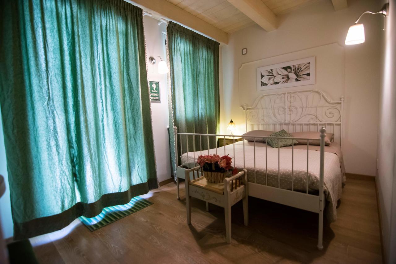 Il Piccolo Giglio Bed & Breakfast Porto Sant'Elpidio Exterior photo